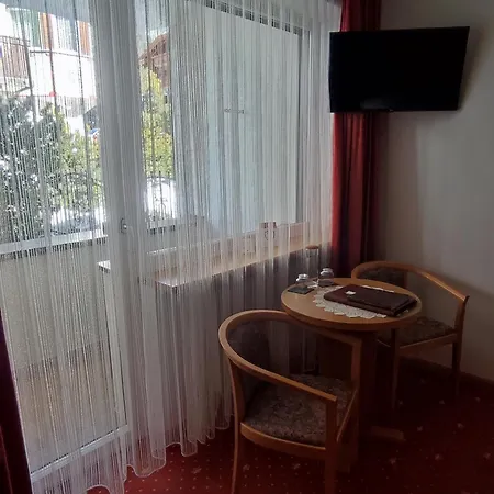Ξενοδοχείο Garni Rezia 3*
