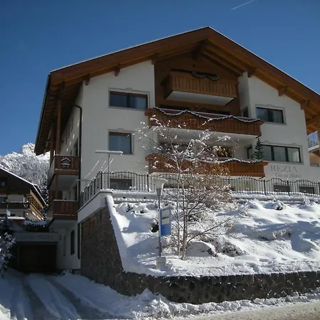 Garni Rezia Hotel Selva di Val Gardena